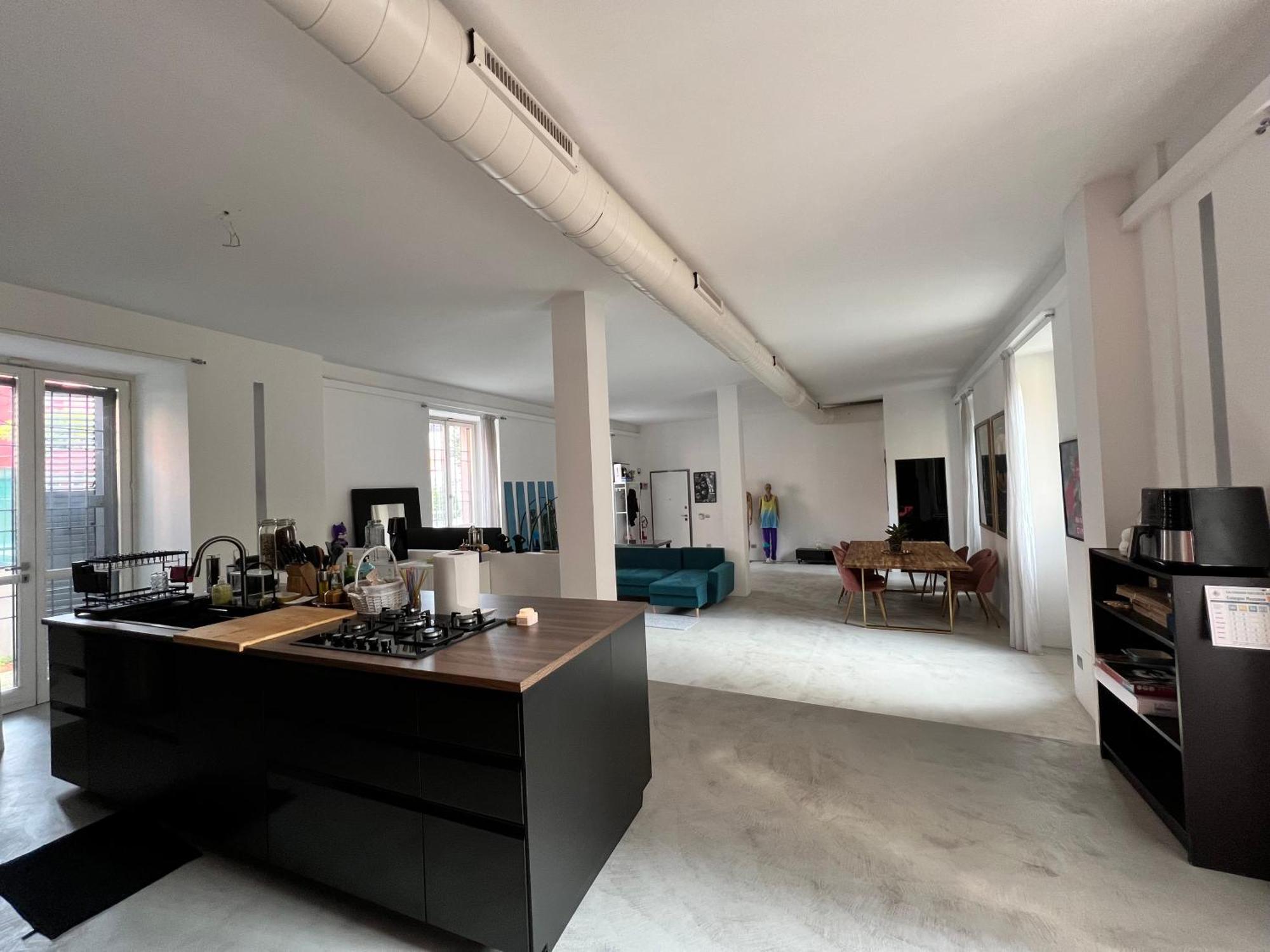 Вилла La Casa Di Wayne Колоньо-Монцезе Экстерьер фото