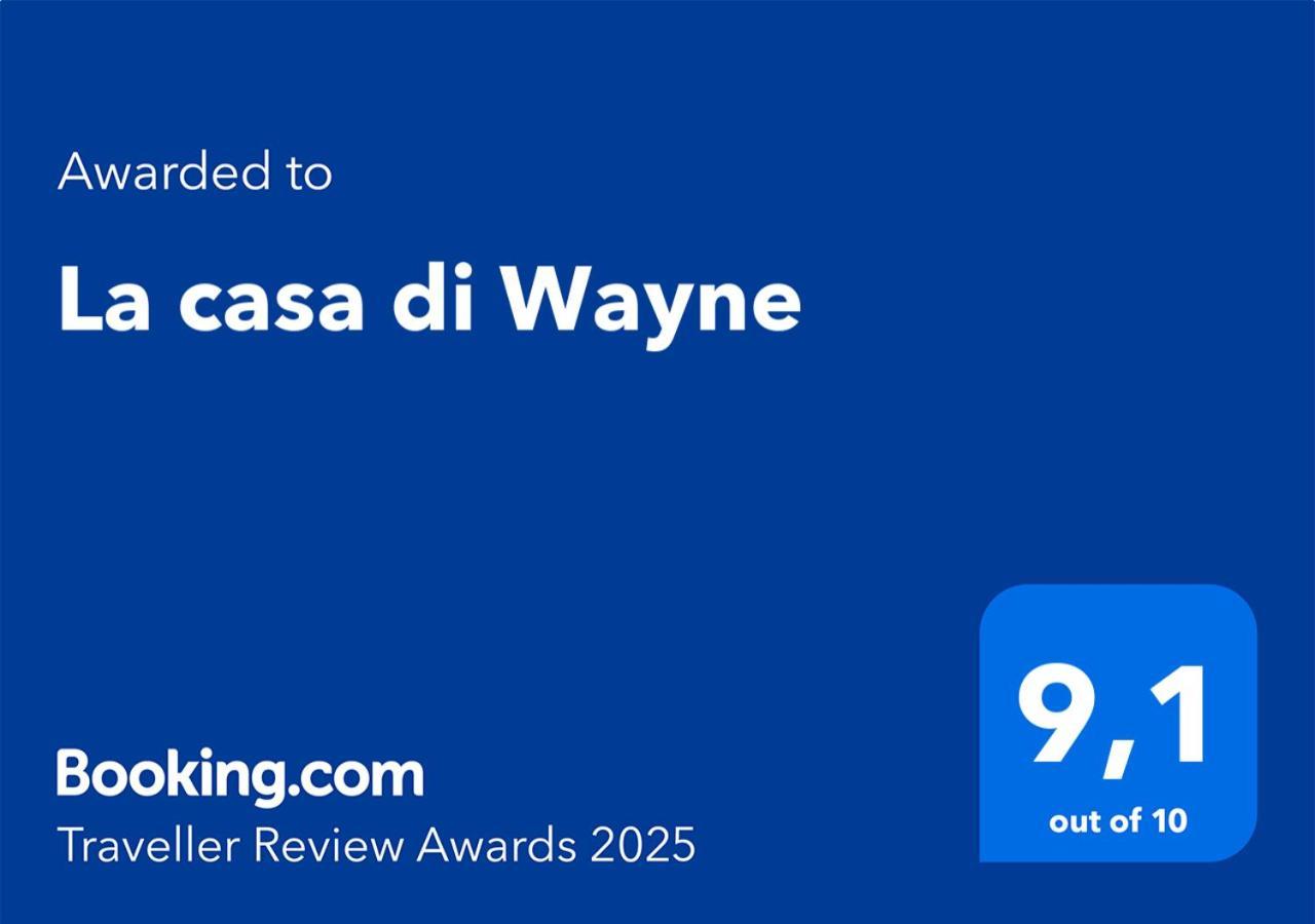 Вилла La Casa Di Wayne Колоньо-Монцезе Экстерьер фото